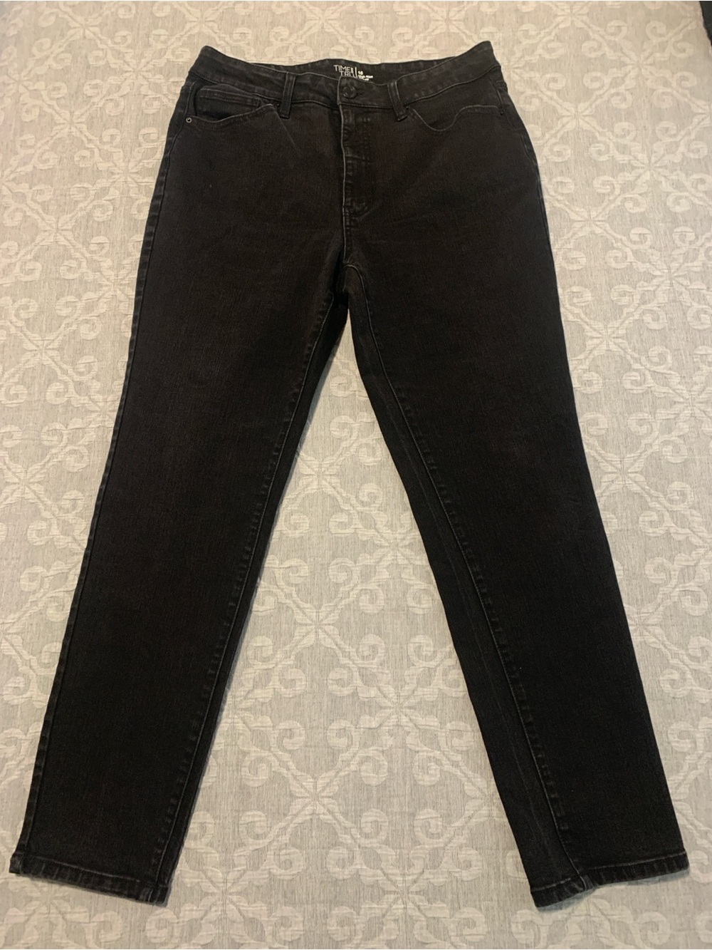 Time and Tru Black High Rise Skinny Jeans (Size 16)